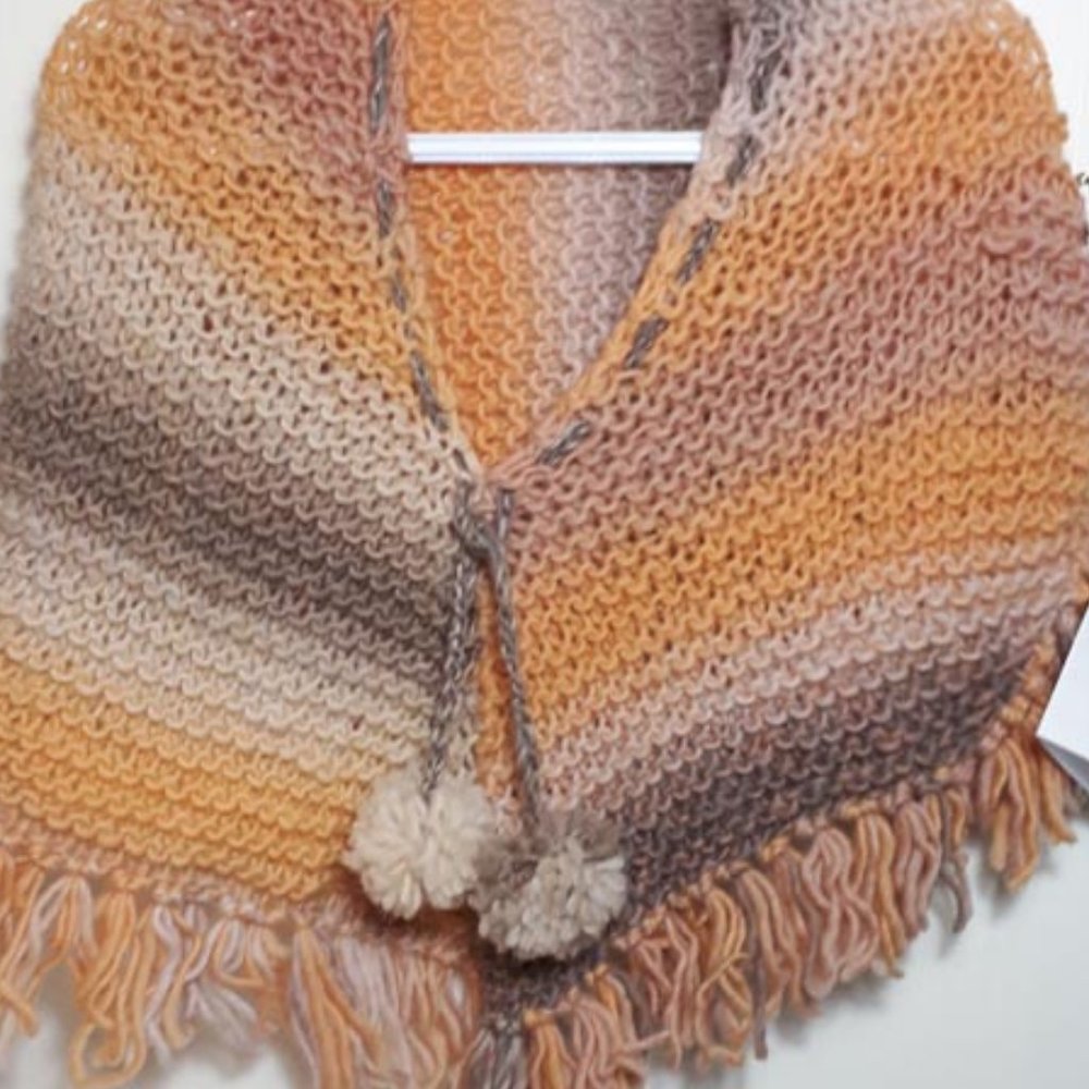 "Wheat fields" handknit toddler poncho. Wool blend
